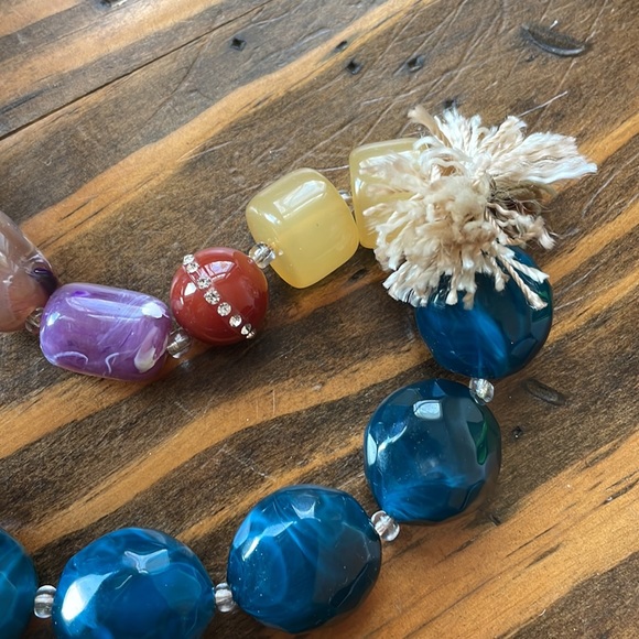LOFT Colorful Beaded Necklace - Picture 5 of 5